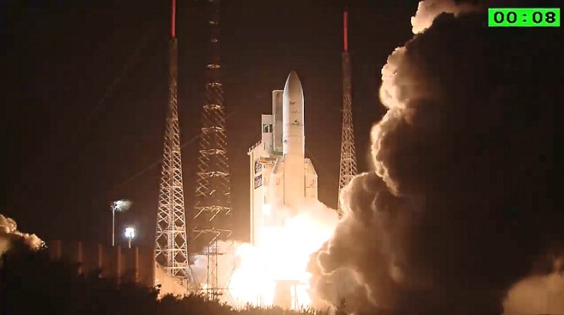 Ariane 5 ECA VA216 (Astra 5B + Amazonas 4A) - 22.3.2014 - Page 5 Sans_t64