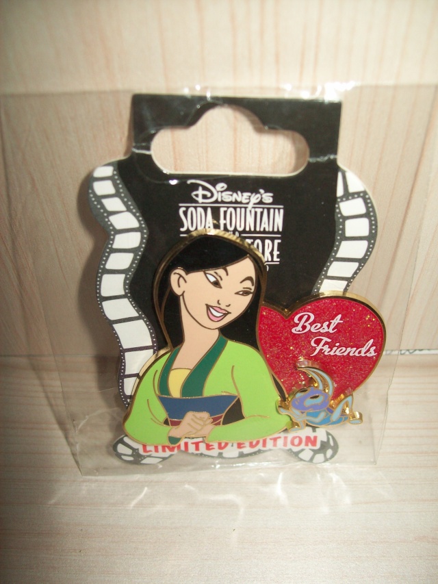 *Pin's Disney* (vos collections) - Page 3 00437
