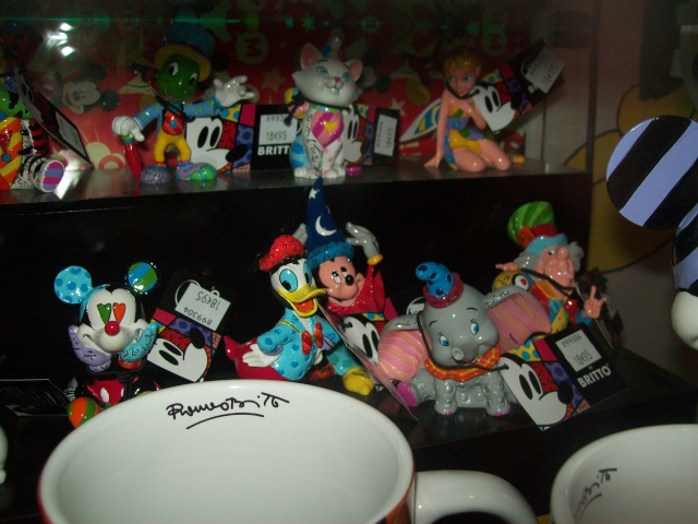 Disney by Britto - Enesco (depuis 2010) - Page 6 02916