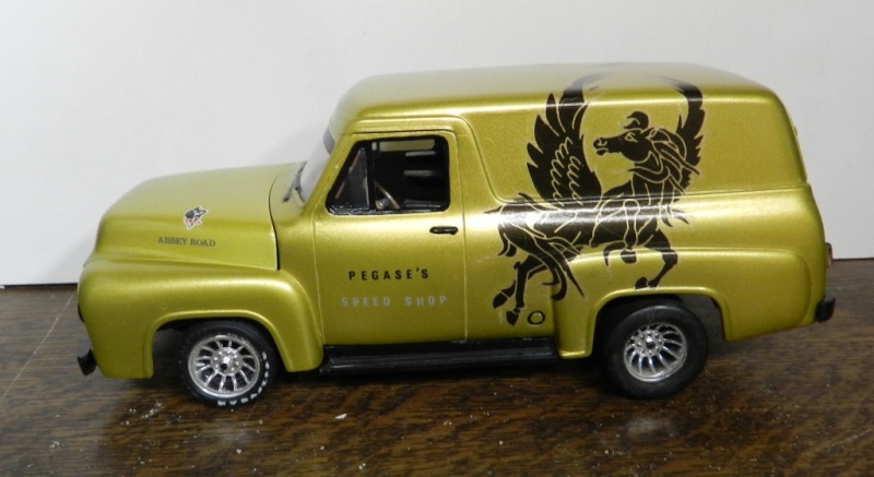 Ford F100 restauré Ford_f10