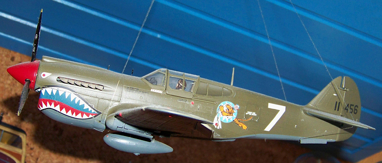 P-40E Warhawk / Hasegawa, 1:32 P40_e_10