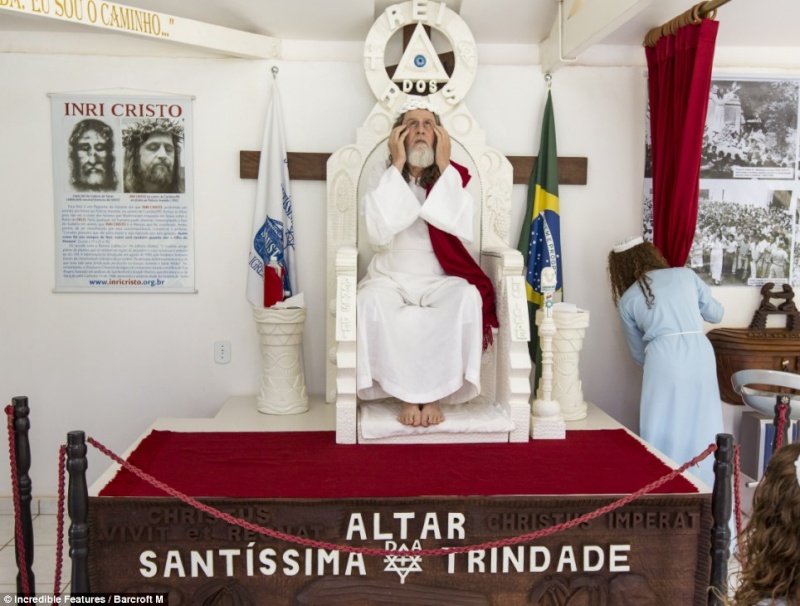 INRI CHRISTO, BRAZILIAN MAN WHO CLAIMS TO BE JESUS Articl15