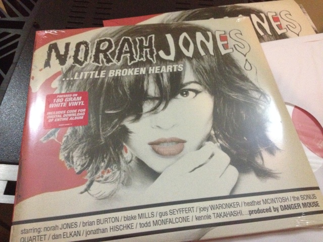 Norah Jones ... Little Broken Heart LP (SOLD) (New) Img_2210