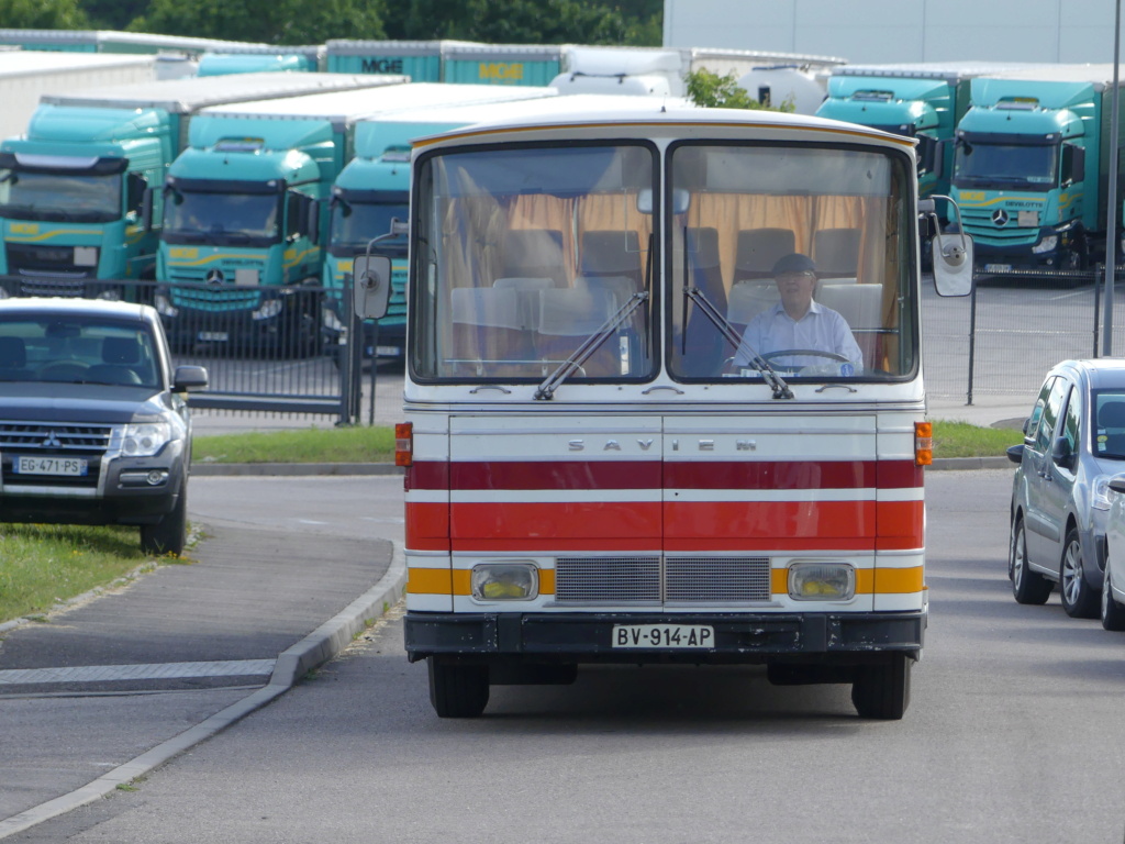 88 - CONTREXEVILLE : 26 mai 2022 rassemblement vieux camions P1010309