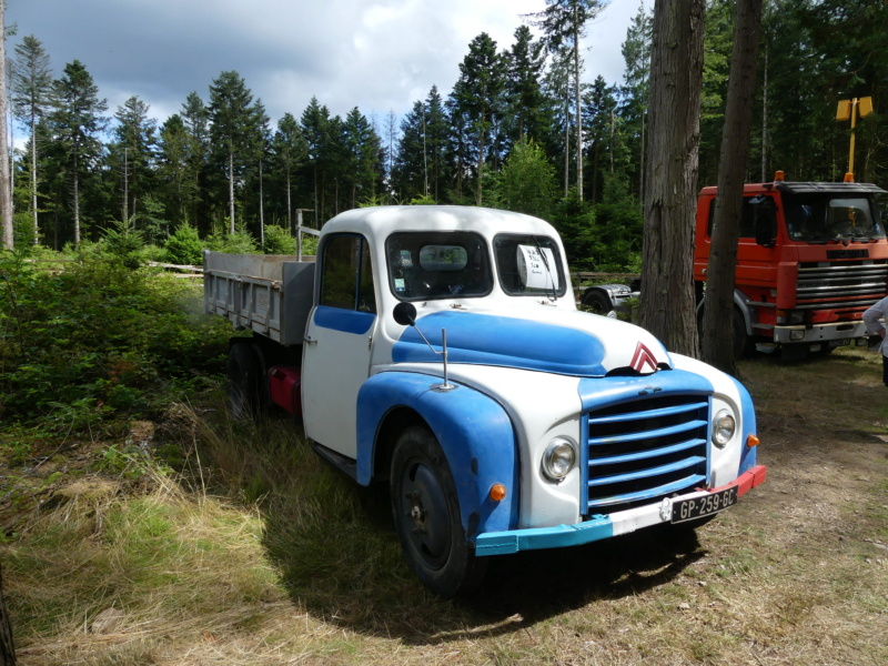 88 Vieux camions au Val d'Ajol  les 29 et 30 juillet 2023  P1020667