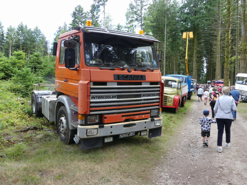 88 Vieux camions au Val d'Ajol  les 29 et 30 juillet 2023  P1020668