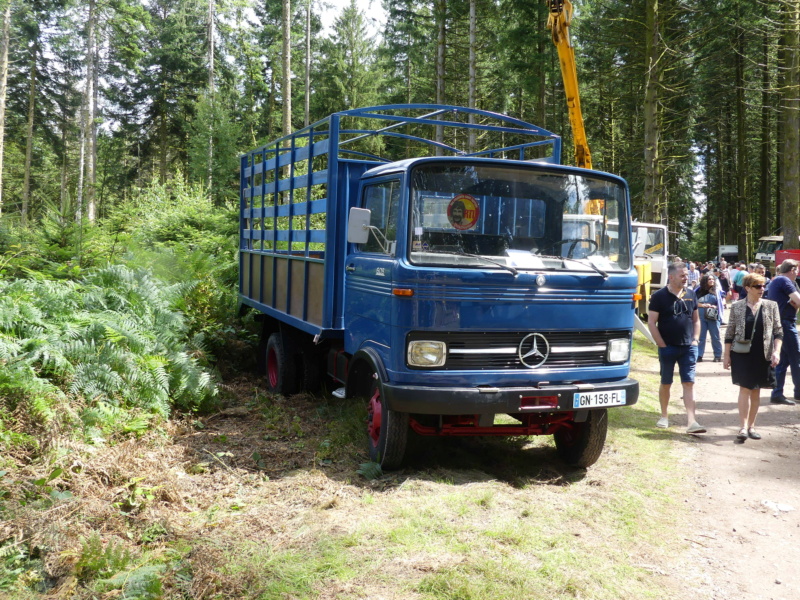 88 Vieux camions au Val d'Ajol  les 29 et 30 juillet 2023  P1020672