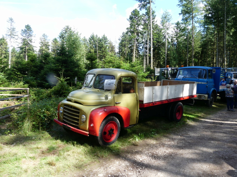 88 Vieux camions au Val d'Ajol  les 29 et 30 juillet 2023  P1020722