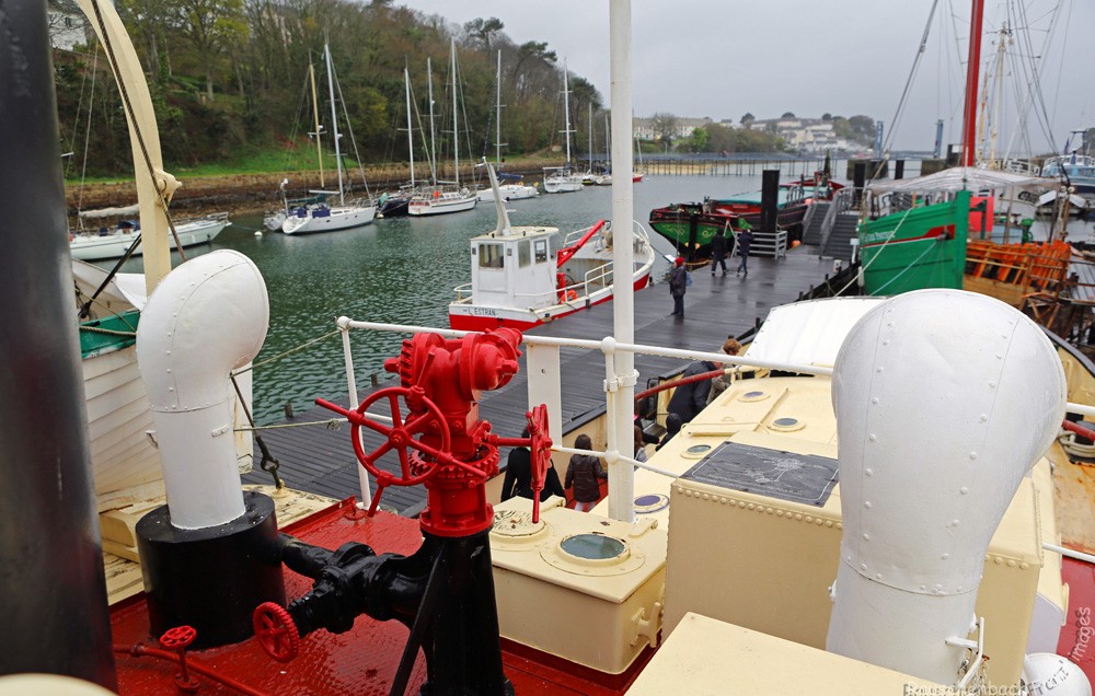 Bateaux...tout simplement - Page 6 1v4b0117