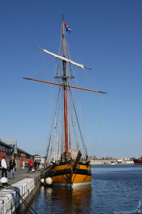 Bateaux...tout simplement - Page 3 Renard11