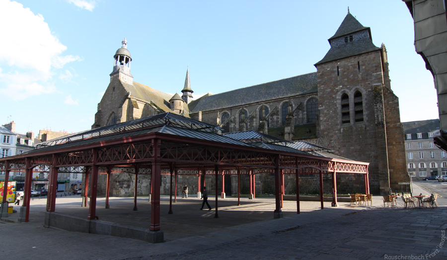 Les halles et marchés couverts St-bri13