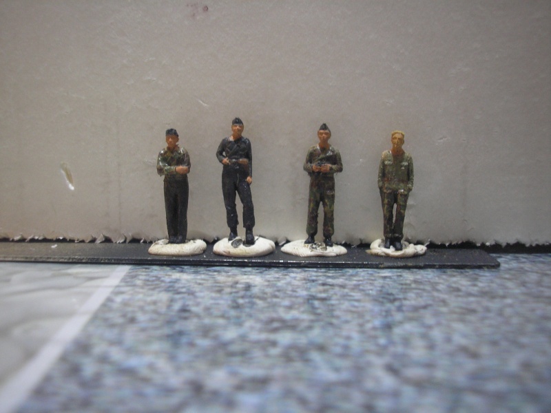 sd.kfz 234/2 PUMA italeri (diorama) P1012114