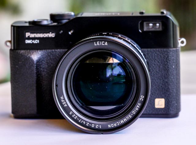 A CLASSER MERCI Lumix DMC LC1 avec Objectif Leica Summicron  P1000411