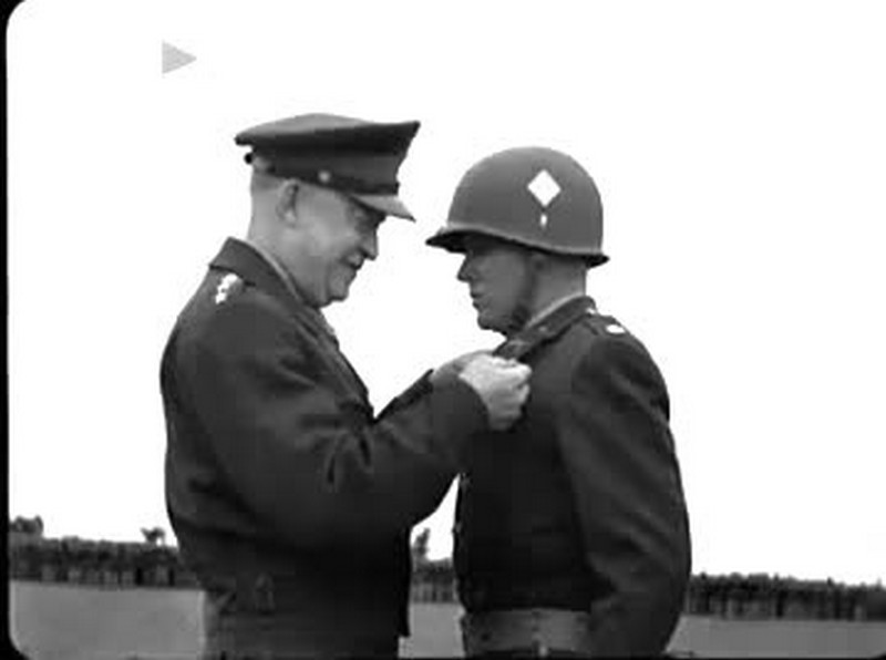 Remise de médaille à la 101° ABN Vlcsna11