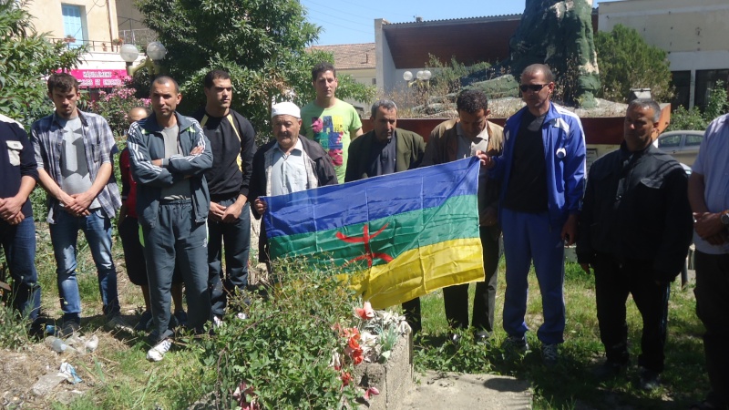 Commémoration de 13ème année de l assassinat de Saidi Akli.  Dsc01117