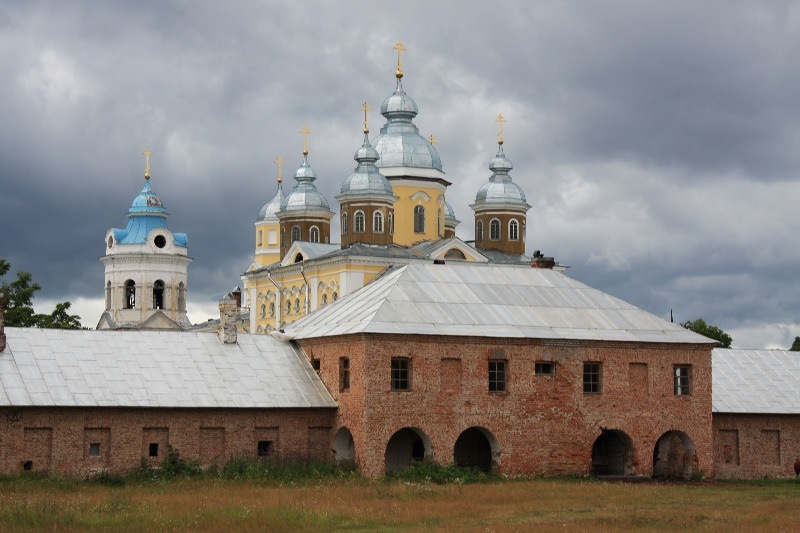 Religious Architecture - Page 21 411