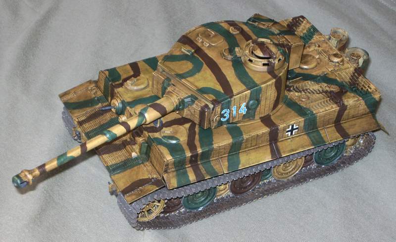 Tiger 1  Ausf E  in 1/35 Tig-1-14