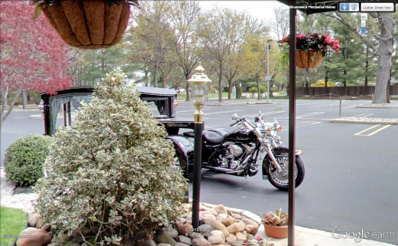 STREET VIEW : Corbillards Bike10