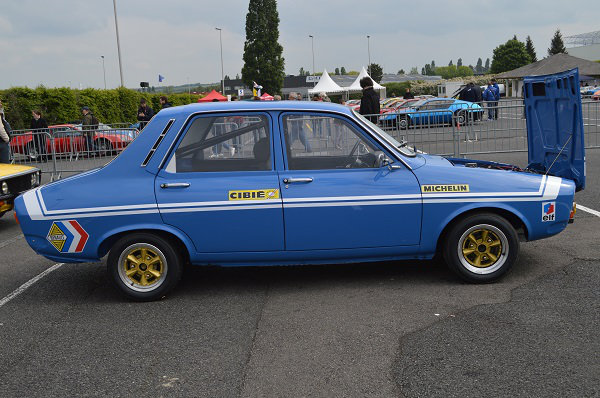 Classic Days 2014. Magny-Cours - Page 8 Qzgr10