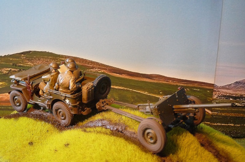 BRONCO - JEEP US 1/4 TON FORD modèle 1942 canon 37mm  anti chars M3A1 P1050418