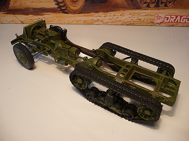 M 3 canon 75mm GUN MOTOR CARRIAGE  ( 2 )  DRAGON 1/35éme  P1050532
