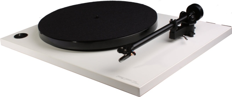 Platine vinyle - conseils d'achat ? Rega-r10