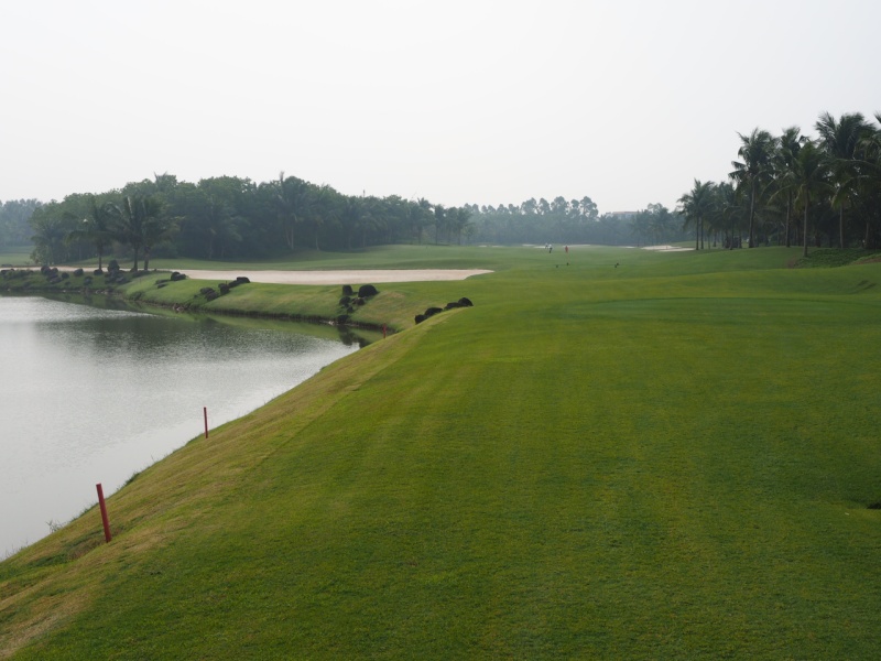 Golf Courses & Resorts in Hainan Island Pc090013