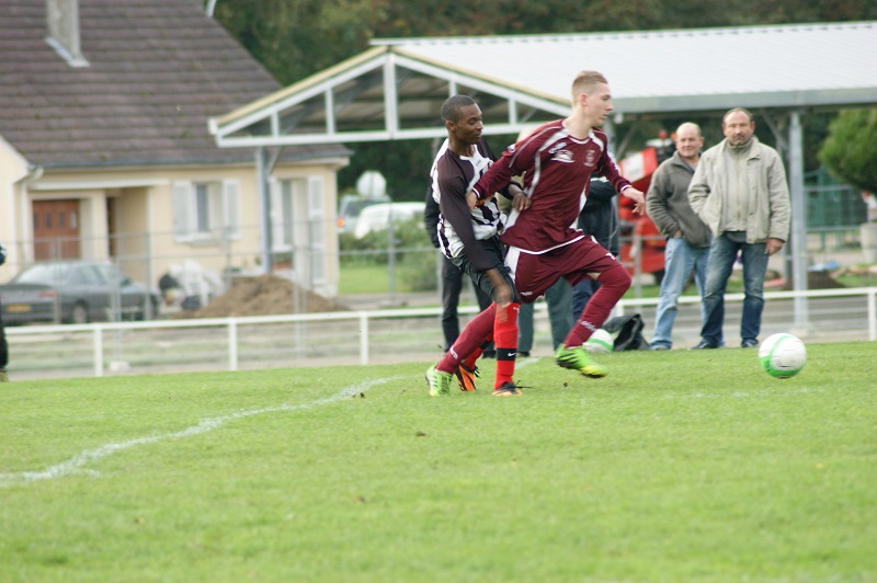 Retour en photos sur les derniers matchs des U 18 Dsc02545