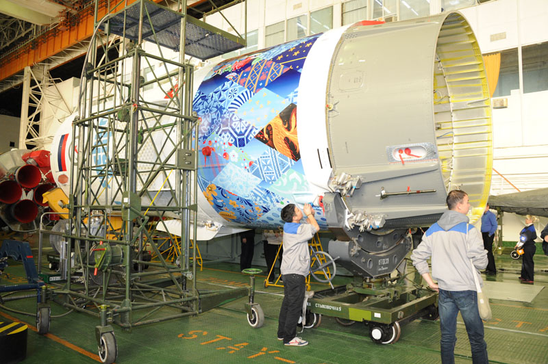 Lancement & retour sur terre de Soyouz TMA-11M - Page 2 Soyuz113
