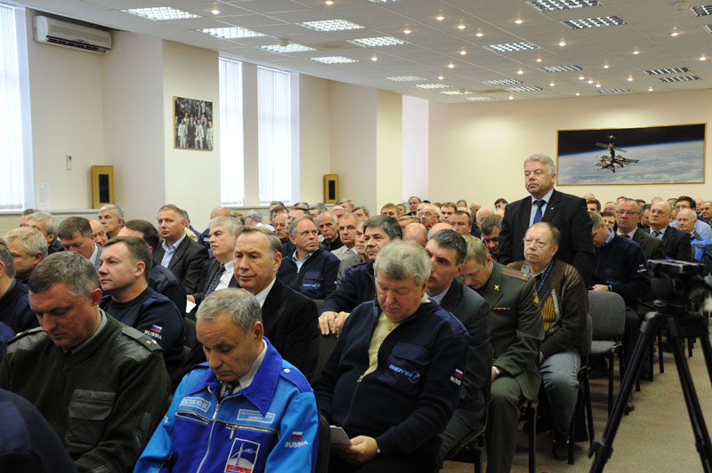 Lancement & retour sur terre de Soyouz TMA-11M - Page 2 Soyuz123