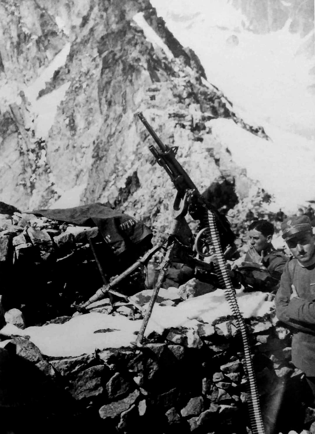 Munition lebel 8mm trouvé en Italie dans les Dolomites Passo_11