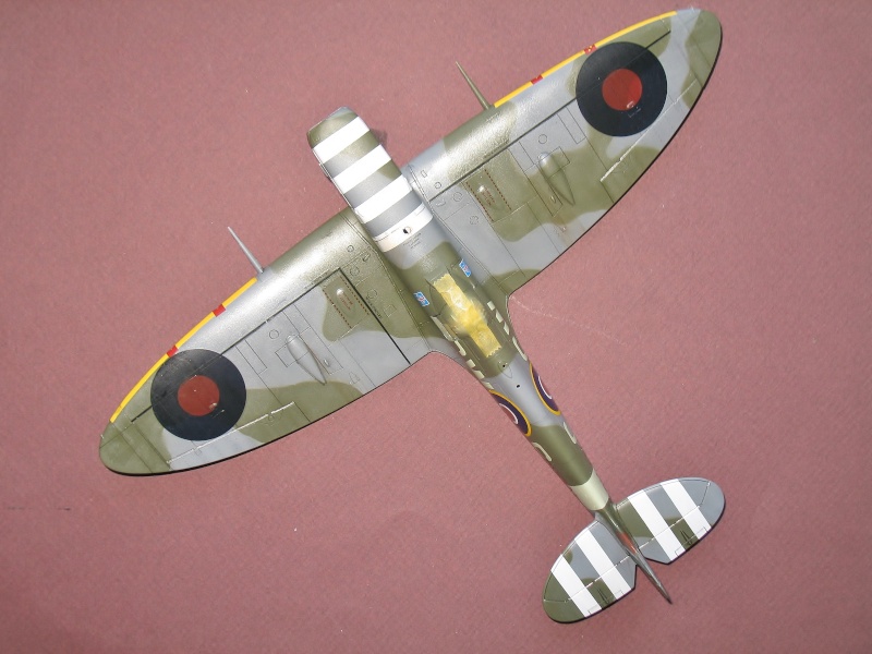 Spitfire Mk Vb "Ile de France" 340 Sdn 1942 - Page 3 Img_0427