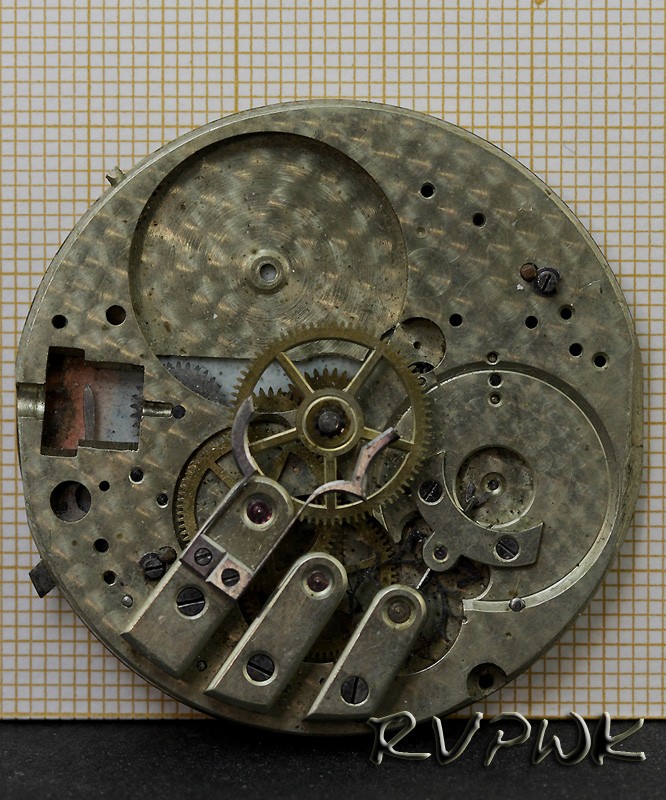 movado datron - Pour faire identifier son mouvement : C'est ici ! - Page 19 Fam110