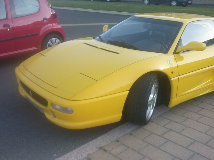 F355 agréable rencontre F3550210