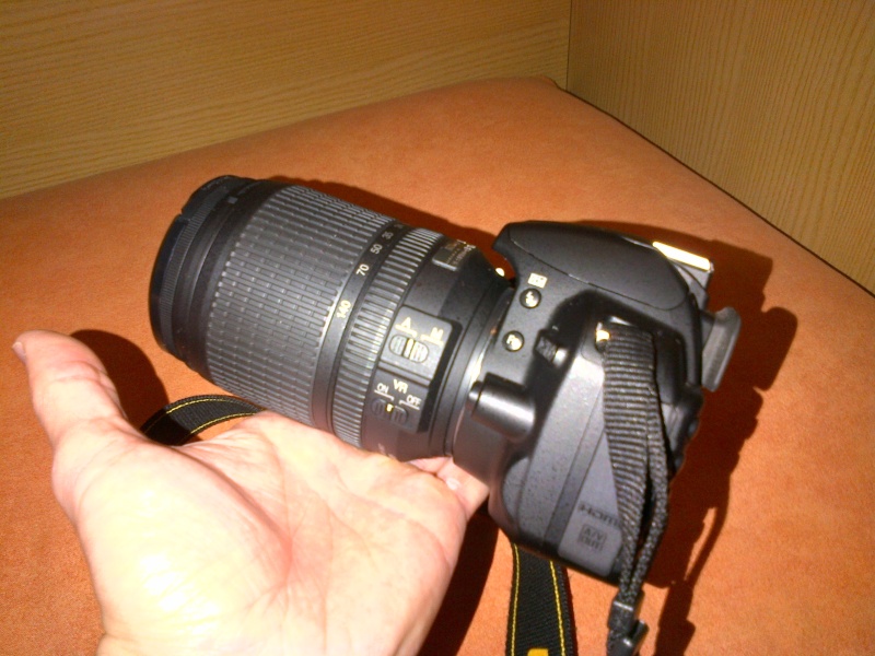 [Lomb-MI] Nikon D3100 + Nikkor 18-140mm -> VENDUTI Nikon210