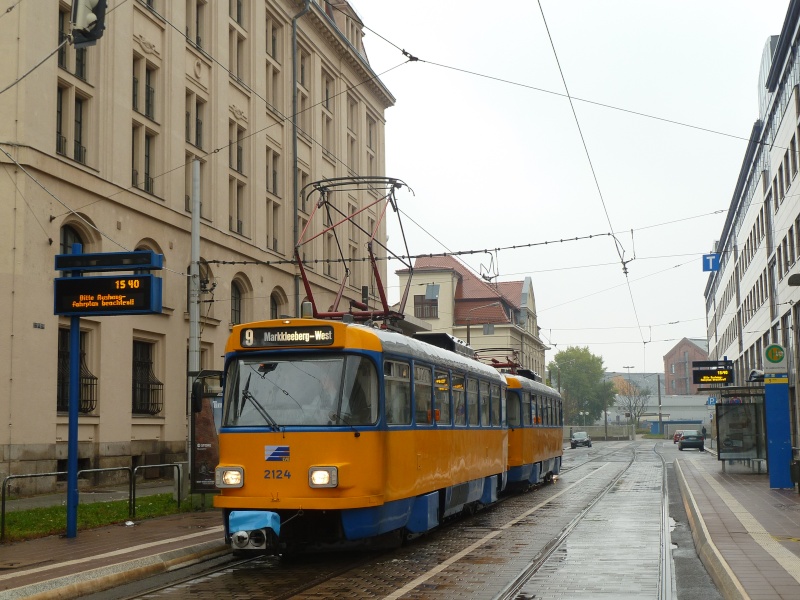 Straßenbahn und Bus in Leipzig P1290613