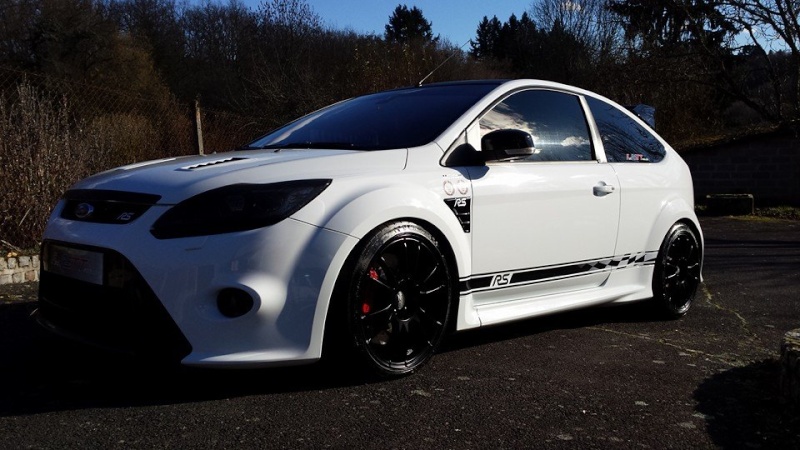 Ford Focus RS mk2 14880512