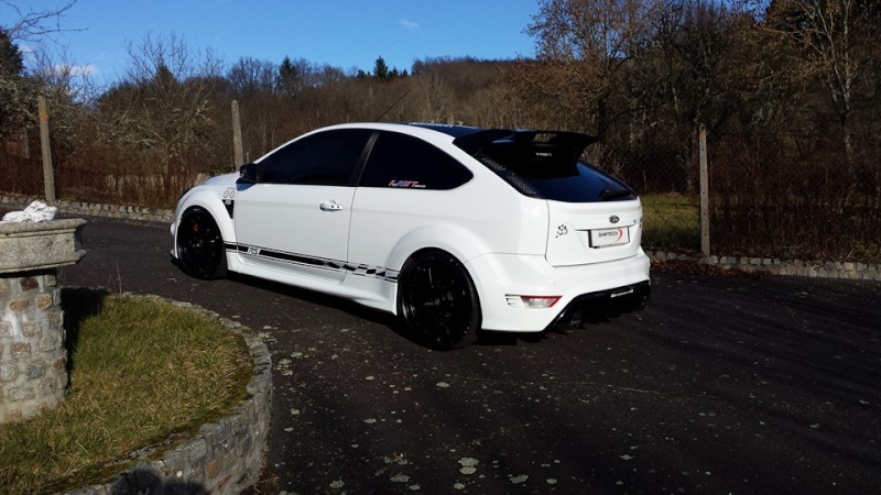 Ford Focus RS mk2 15515011
