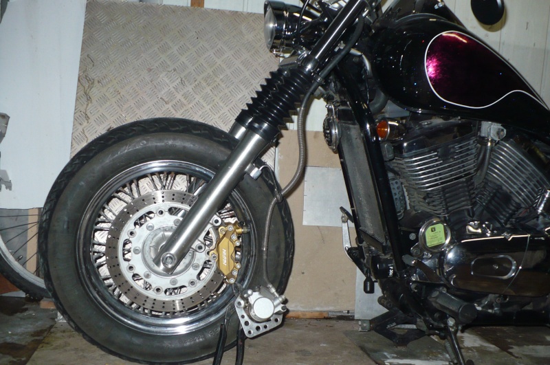 800 VN - bobber  inside et maintenant la video ! - Page 2 P1050621