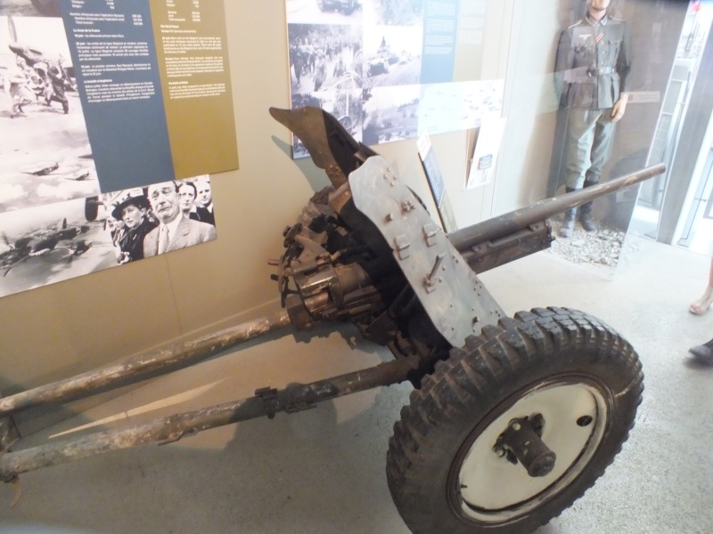 Overlord Museum - Normandy 44 - Omaha Beach Dscf1510