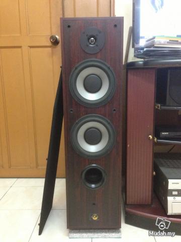 Vinsound 2 way floorstand speaker England Design)SOLD 02517612