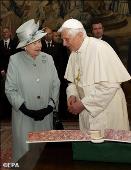 *La reine Elizabeth II au Vatican le 3 avril* 1_0_7711