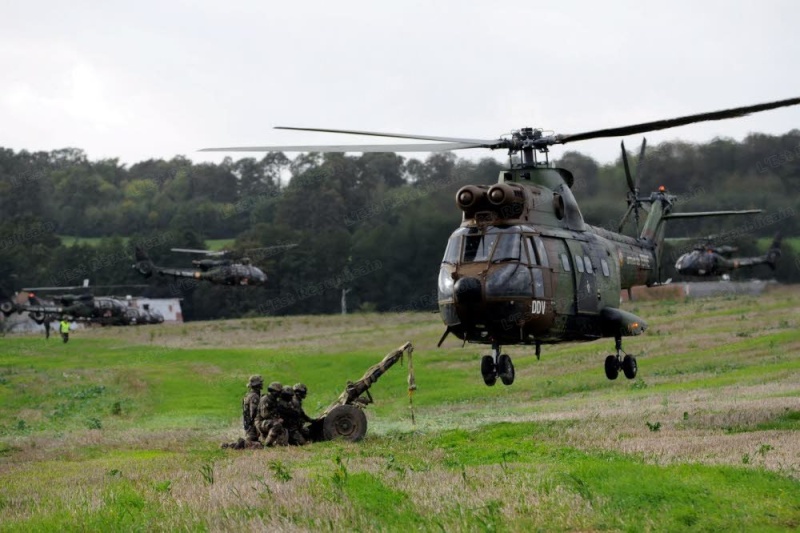 Armée Française / French Armed Forces - Page 35 242