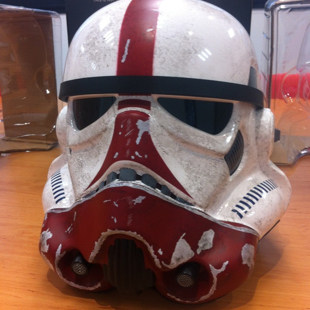 eFX Collectibles - Stormtrooper Incinerator helmet Img_1212