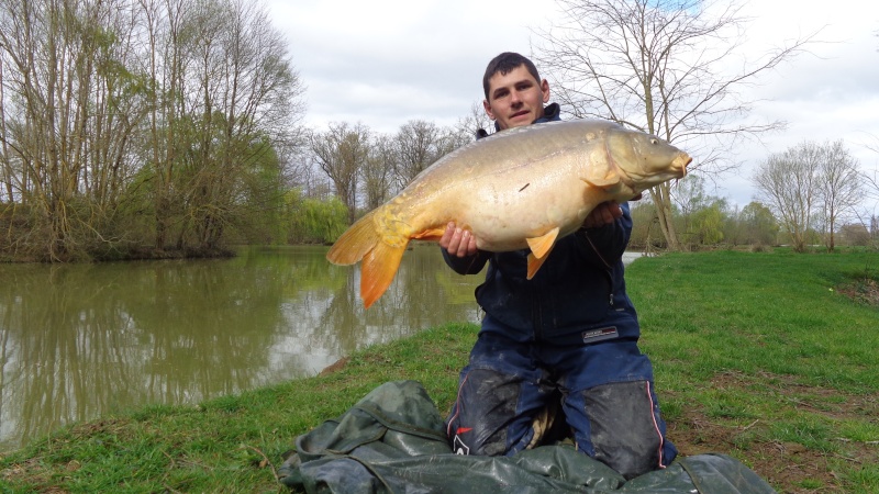 NEW RECORD !!!28 kg 500 à la canne !!! de retour de dommartin 01 Dsc00070