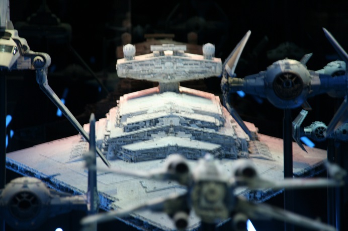 Star Wars Identities - Page 5 Xwing_10