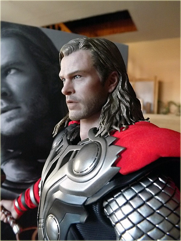 Collection n°361:ES59 SW,LOTR,CINE,SERIE,DA PARTIII 18/4/14 Teaser Hot Toys P44 - Page 39 Hc_tho18