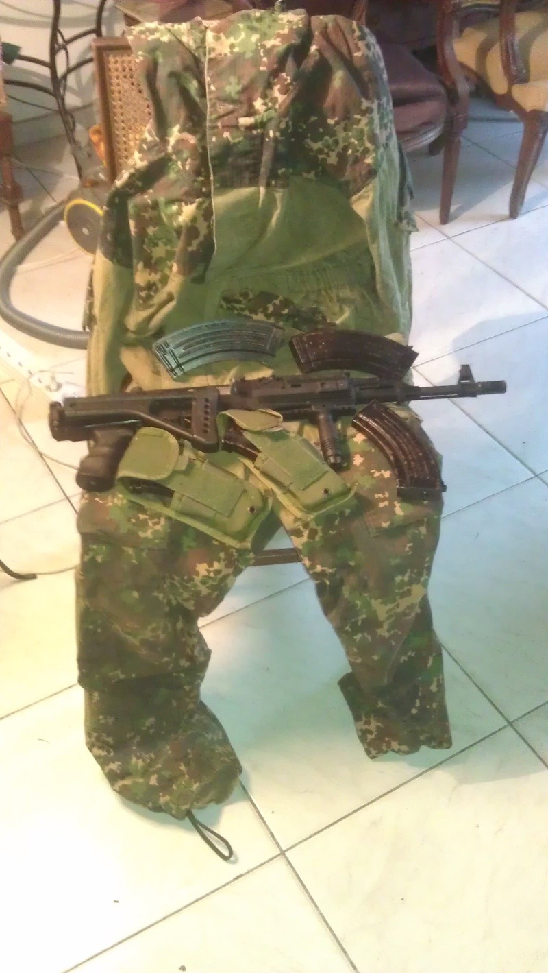 Vend AK 47 tactical et tenue Russe. VENDU.  Imag0319