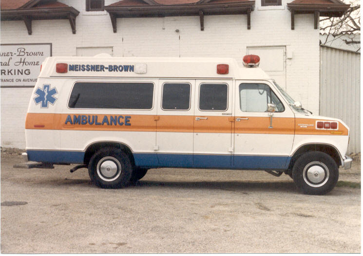 Ford Econoline 75 Ambulance WIP terminée p7 !!! - Page 2 Raycro10