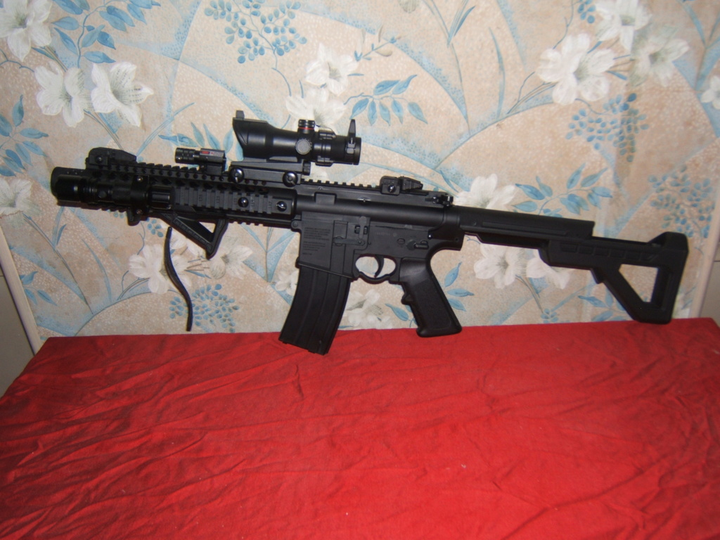 crossman M4 sbr panther arms 4,5mm bb's  Dscf3117